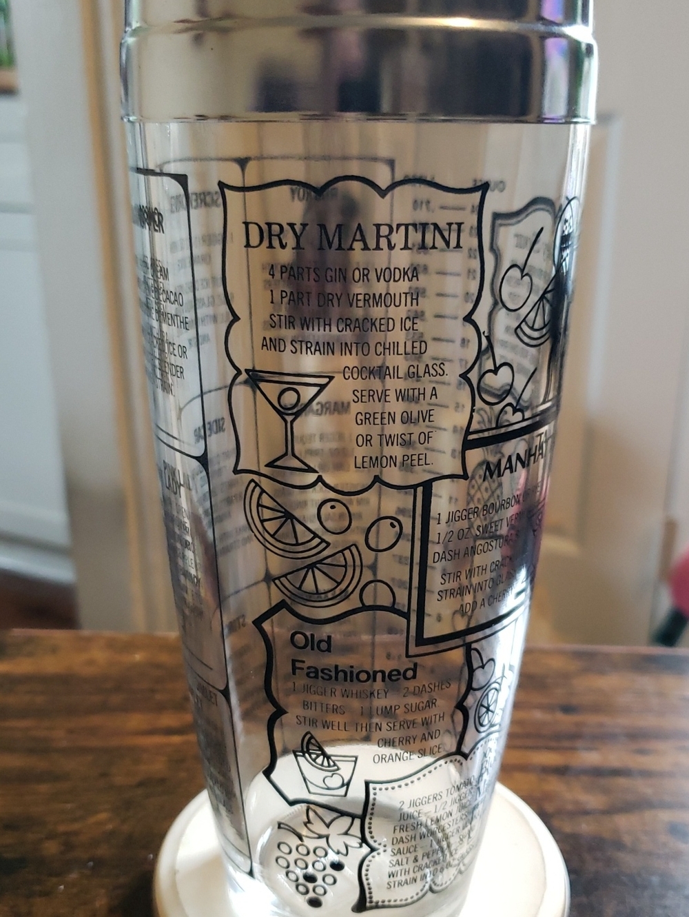 Vintage Mid-Century Modern Irvinware Glass Cocktail Shaker - Picture 9 of 15